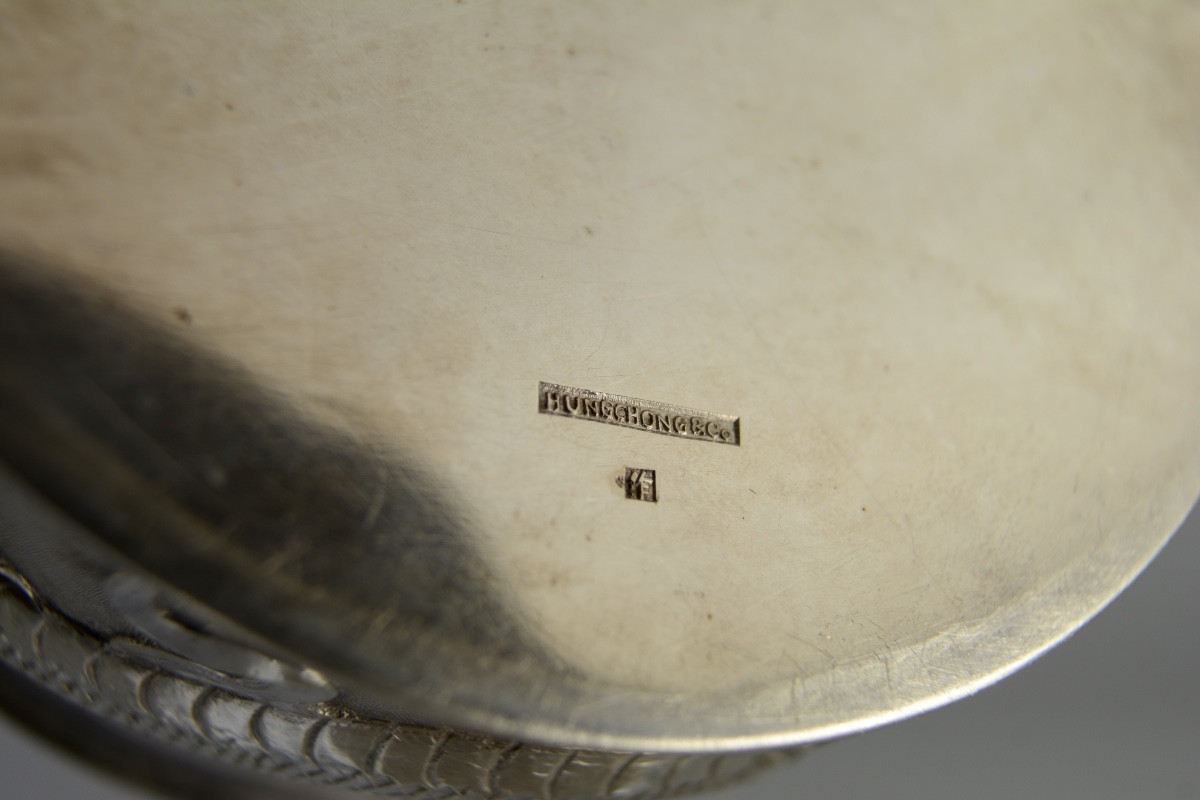 Chine vers 1900. Boite en argent par Hung Chong & Co-photo-7