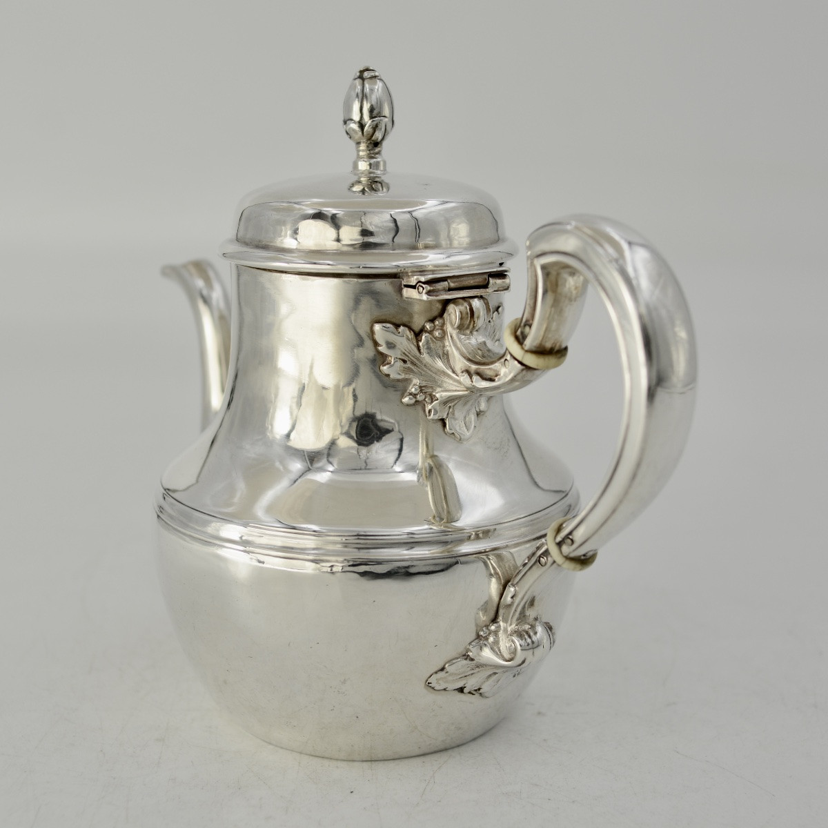 Théière égoïste en argent , France vers 1900. -photo-3