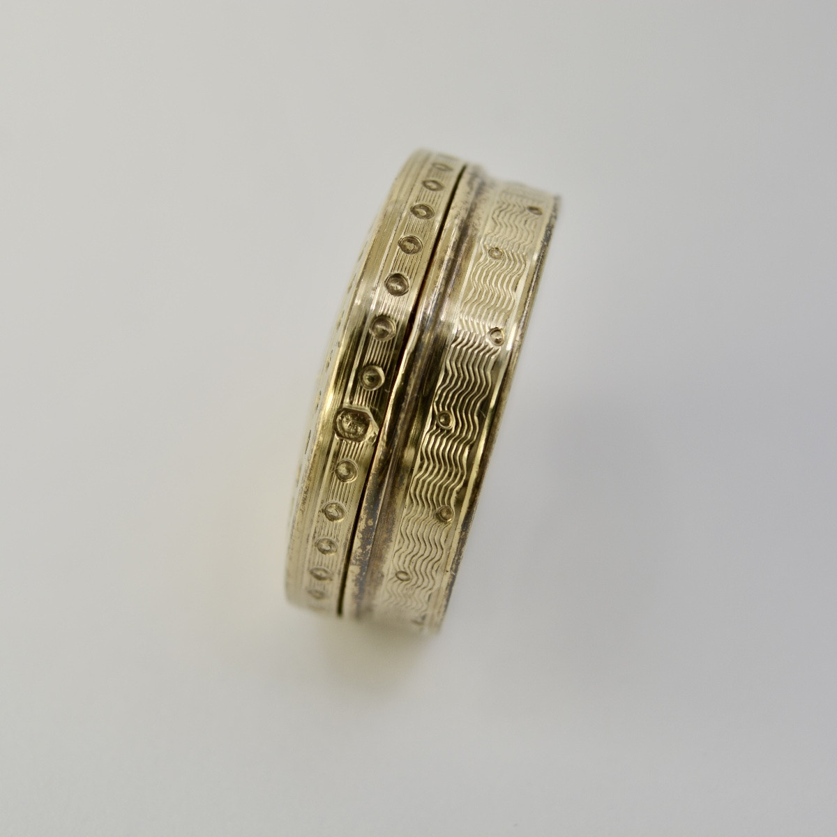 Pilulier / boite en argent doré, France fin du XIX eme siecle -photo-3