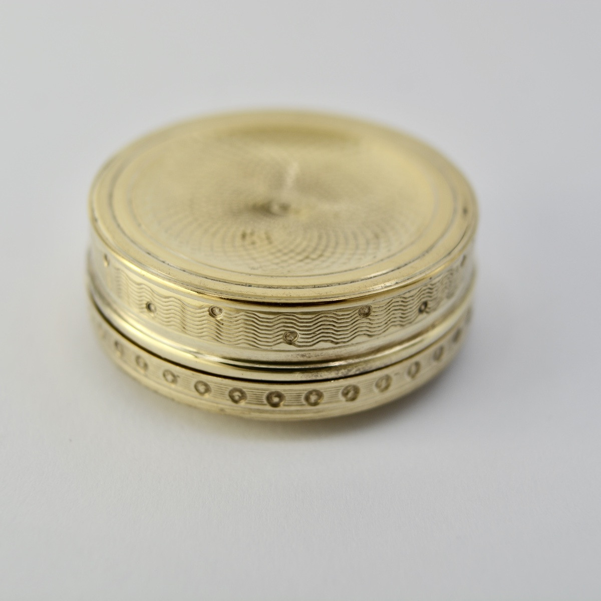 Pilulier / boite en argent doré, France fin du XIX eme siecle -photo-3
