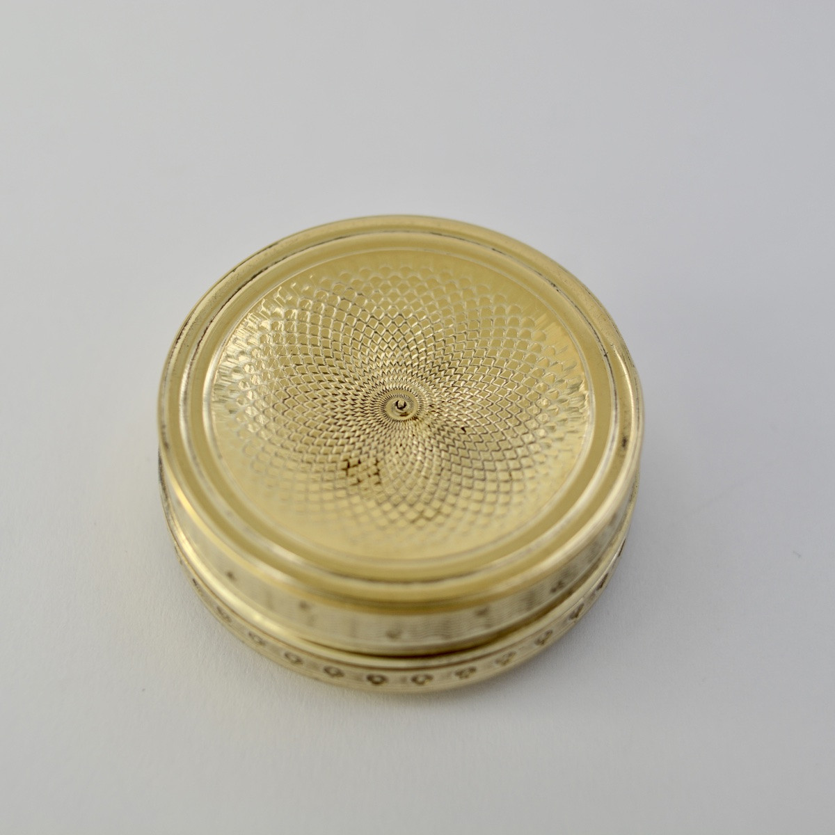 Pilulier / boite en argent doré, France fin du XIX eme siecle -photo-4