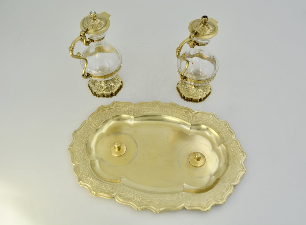 Burettes d'eglise et leur plateau, argent et verre, France par Poussielgue Rousand orfevre -photo-2
