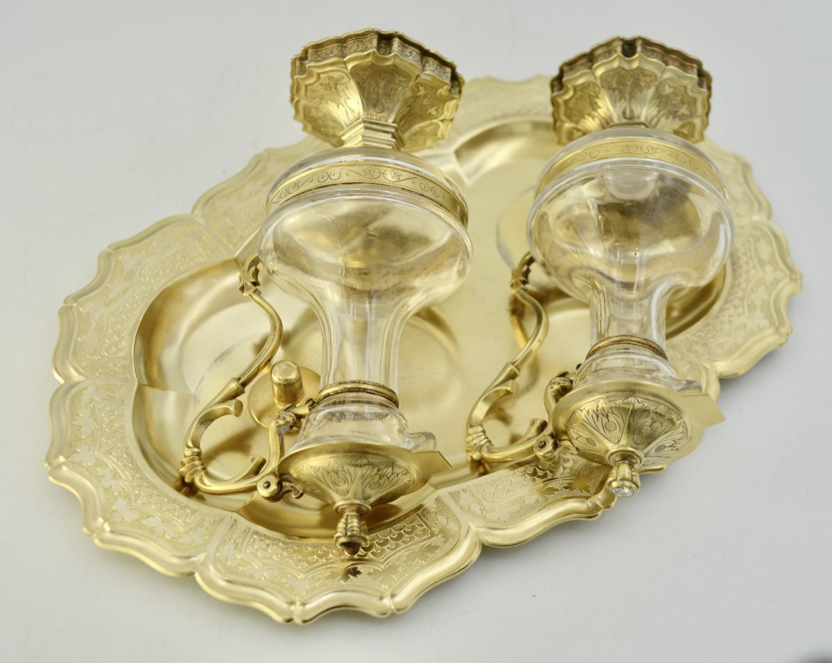 Burettes d'eglise et leur plateau, argent et verre, France par Poussielgue Rousand orfevre -photo-1