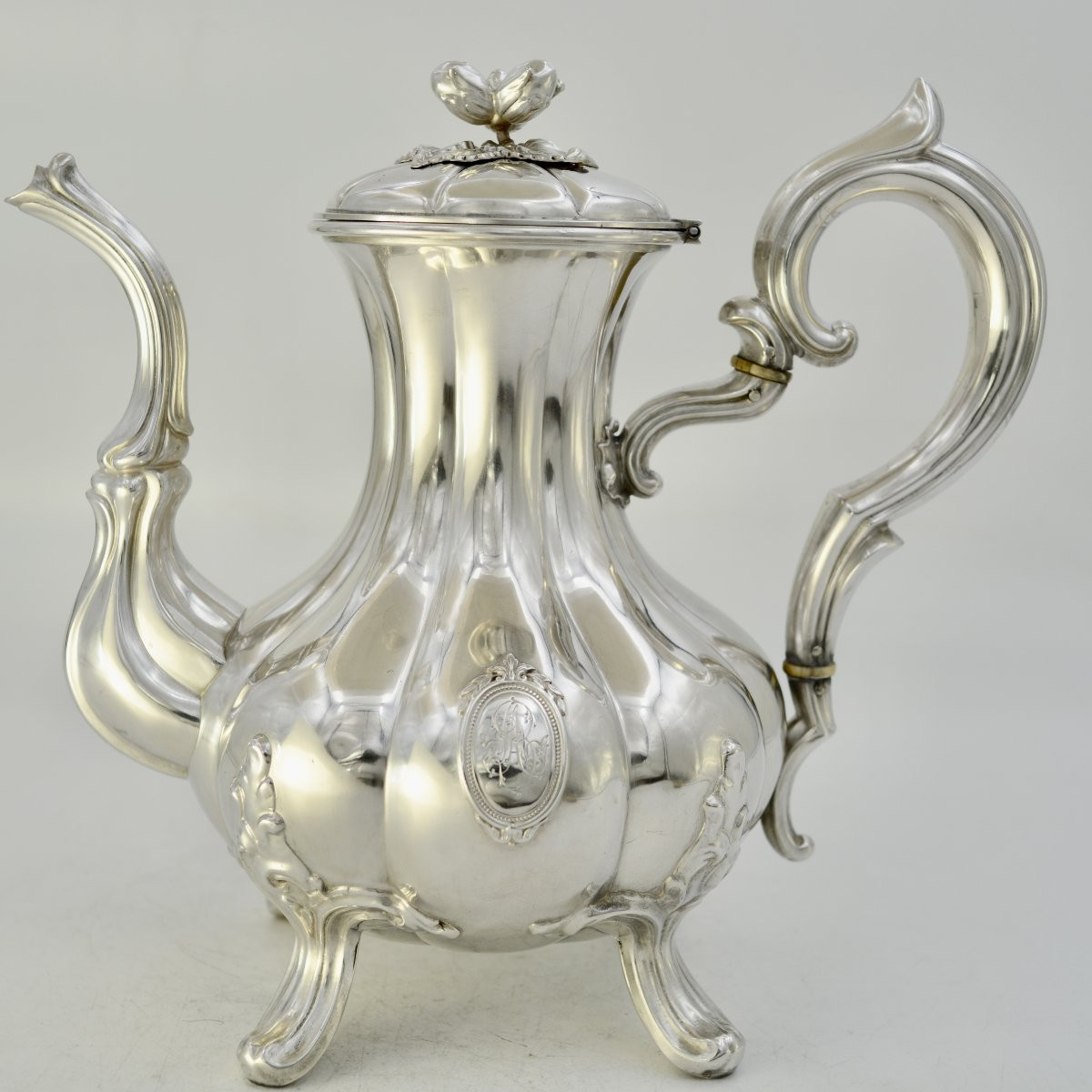 Theiere en argent France , vers 1900, par Debain orfevre -photo-2