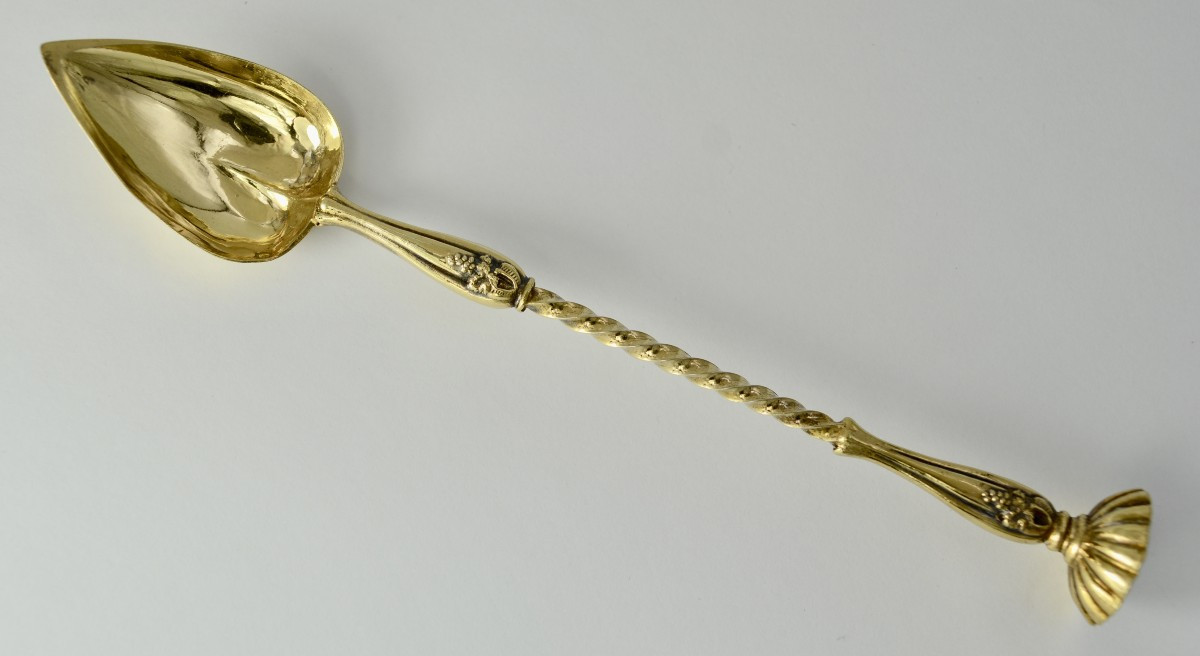 Cuillere à medicament France XIX eme siecle . 