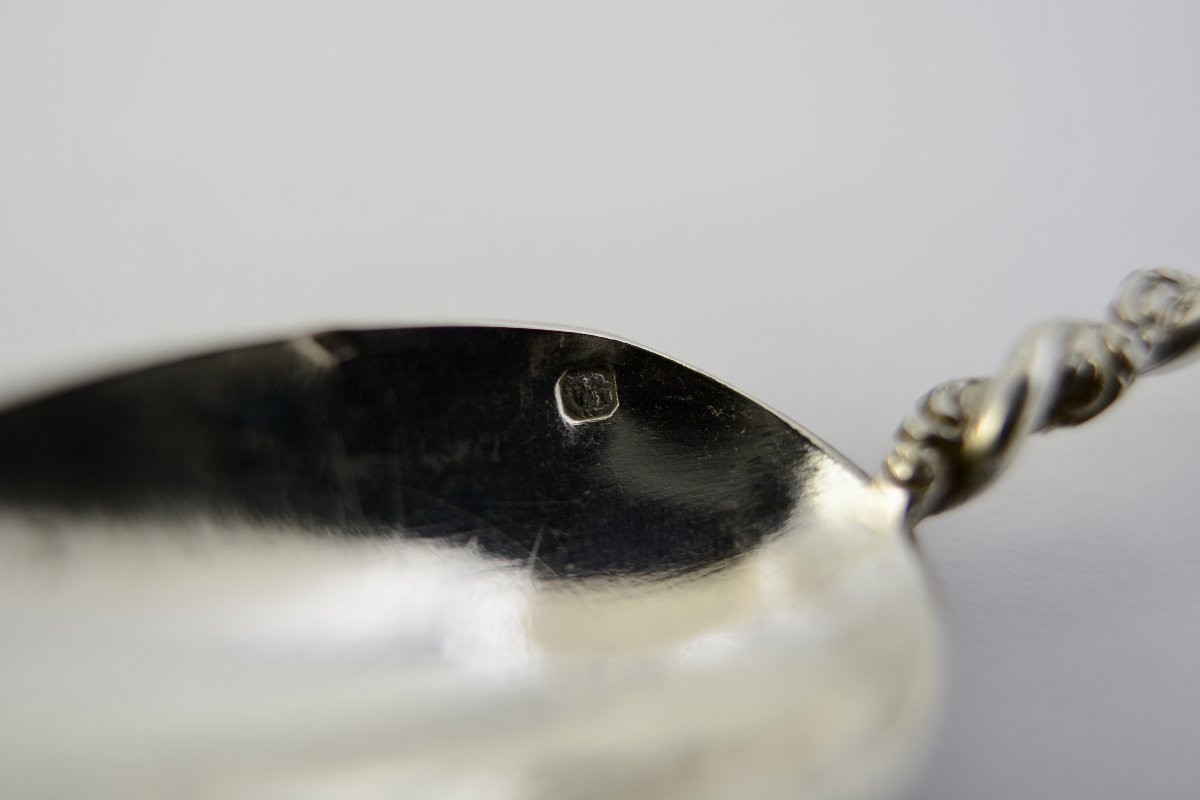 Cuillere à medicament France XIX eme siecle . -photo-2