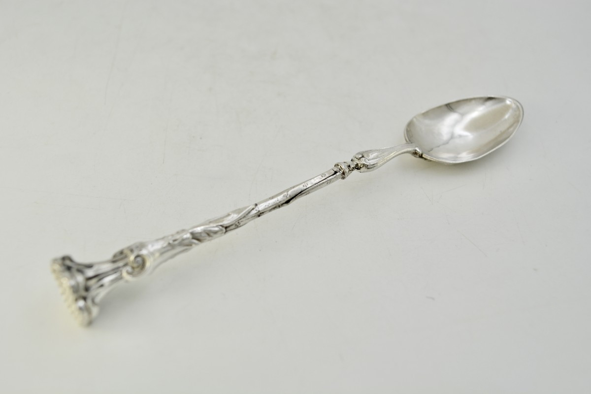 Cuillere à medicament France XIX eme siecle . 