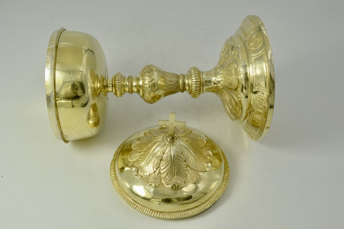 Gilt Silver Ciborium, France Circa 1820, City Of Pau-photo-2