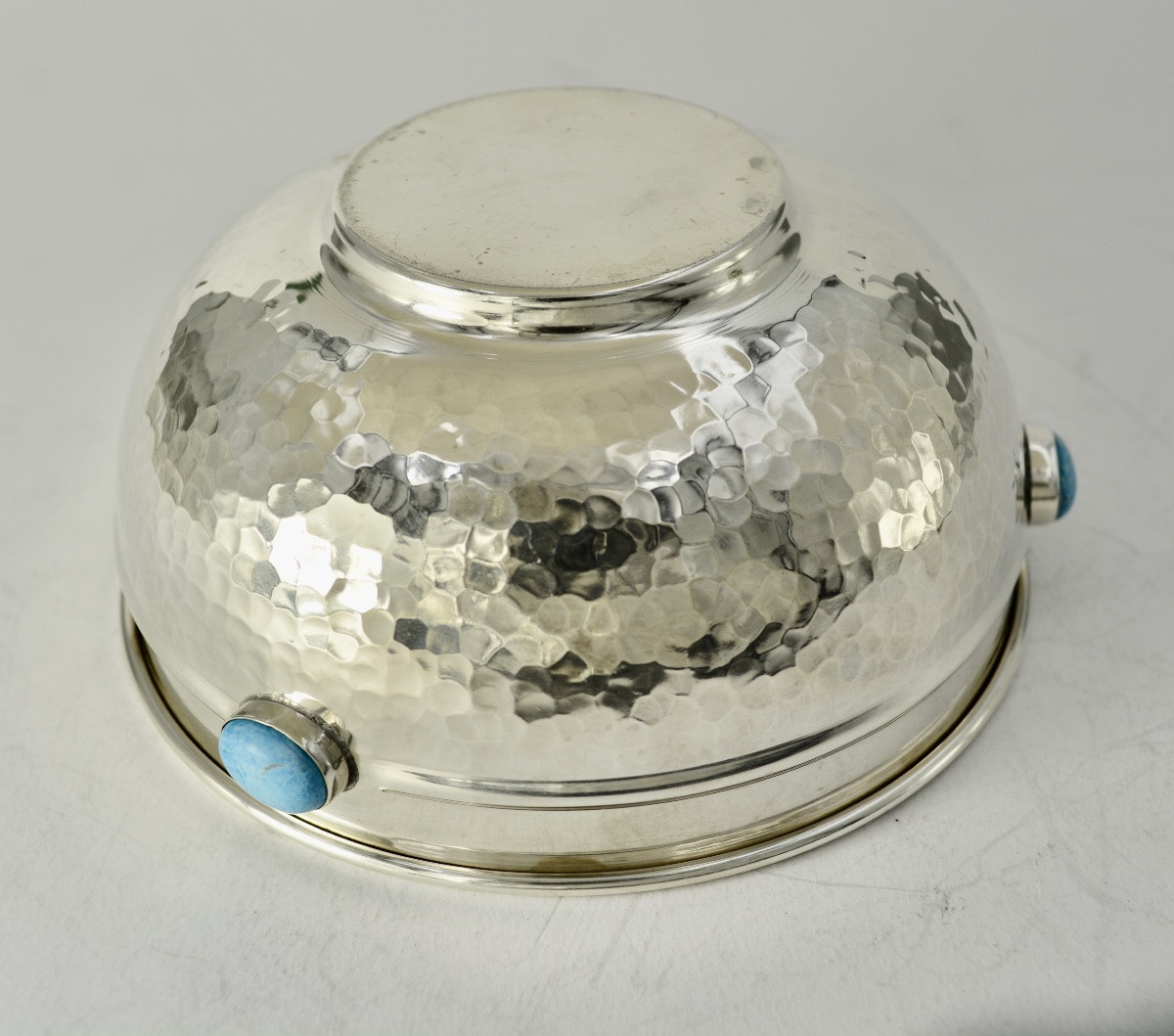 Coupe en argent martelé (Italie, XXe siècle)-photo-4