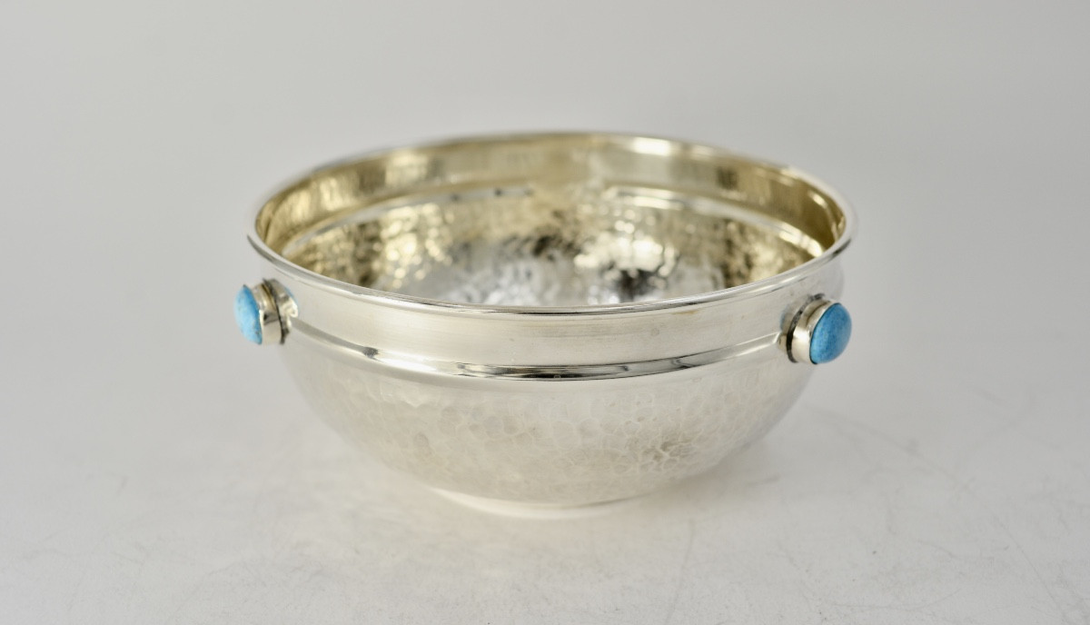 Coupe en argent martelé (Italie, XXe siècle)