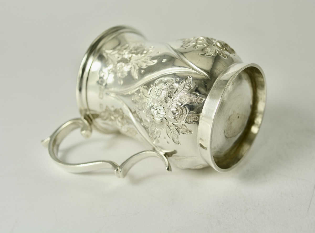 Tasse en argent Royaume-Uni, Londres, vers 1842-photo-1