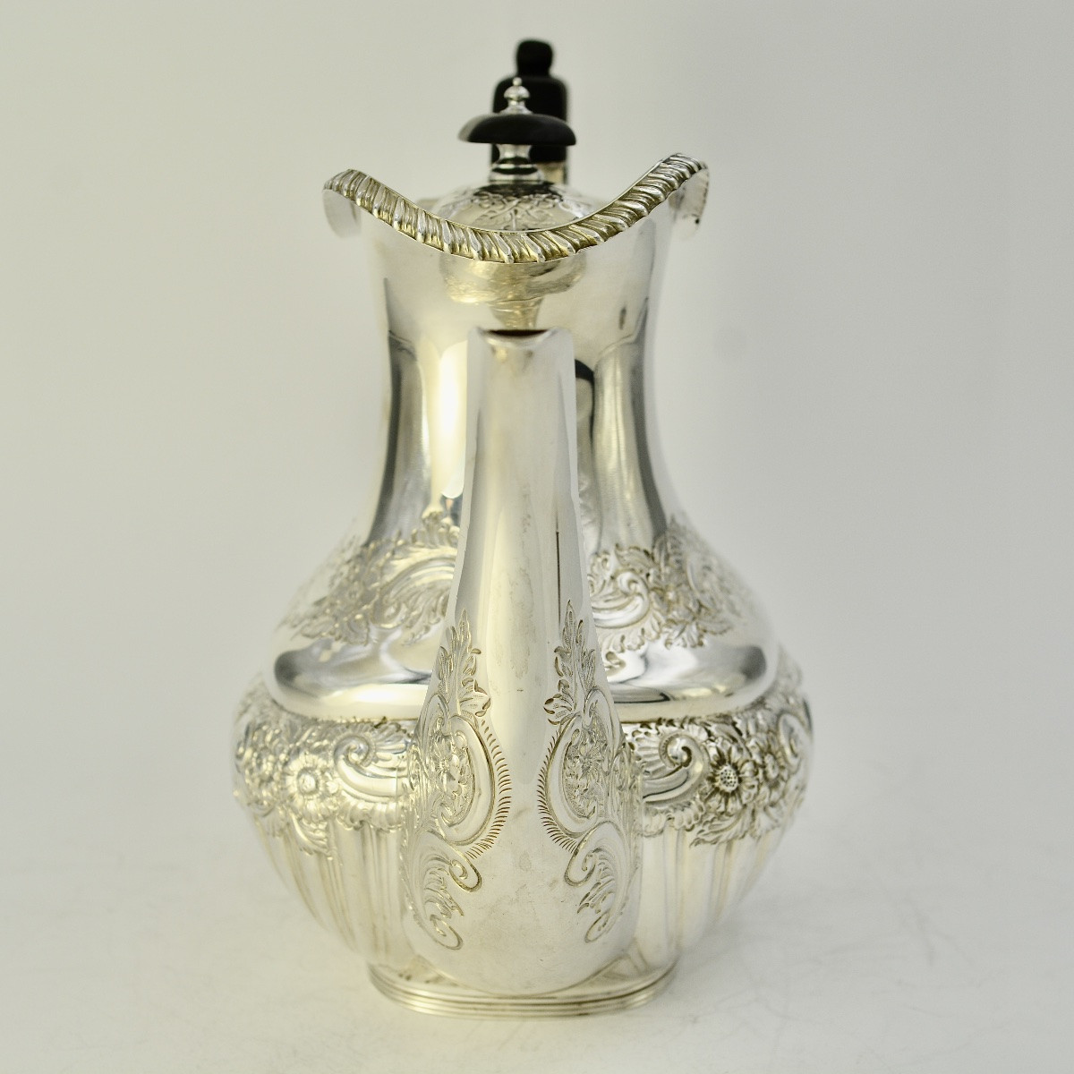 English Silver Teapot, Sheffield Circa 1898-photo-3