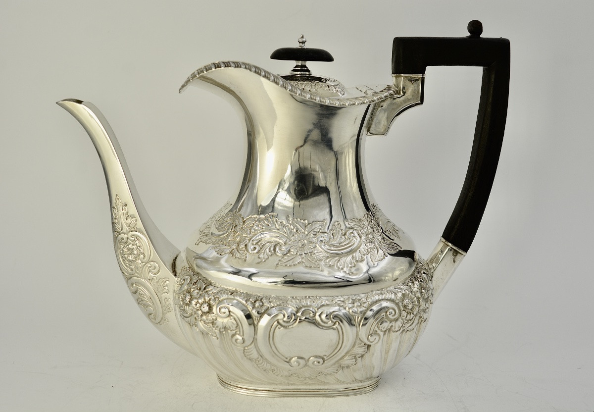 English Silver Teapot, Sheffield Circa 1898-photo-1