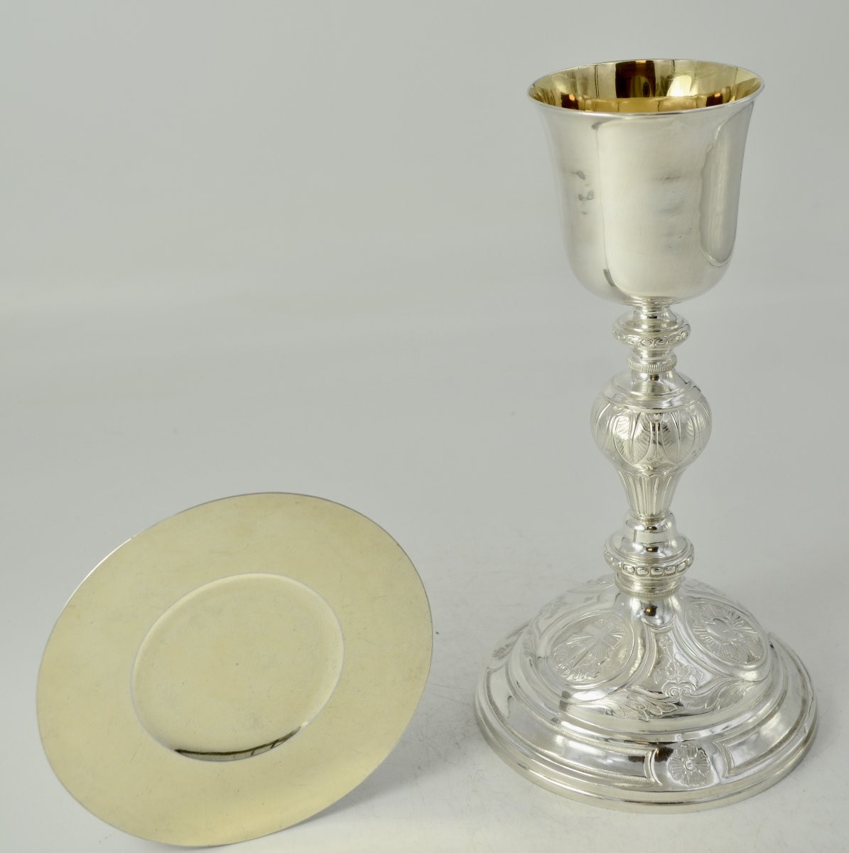Chalice, Patene Coffre, France Circa 1850-photo-3