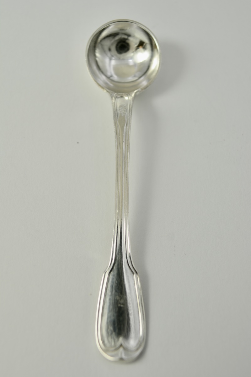 Cuillere à moutard en argent France  XVIII eme siecle 