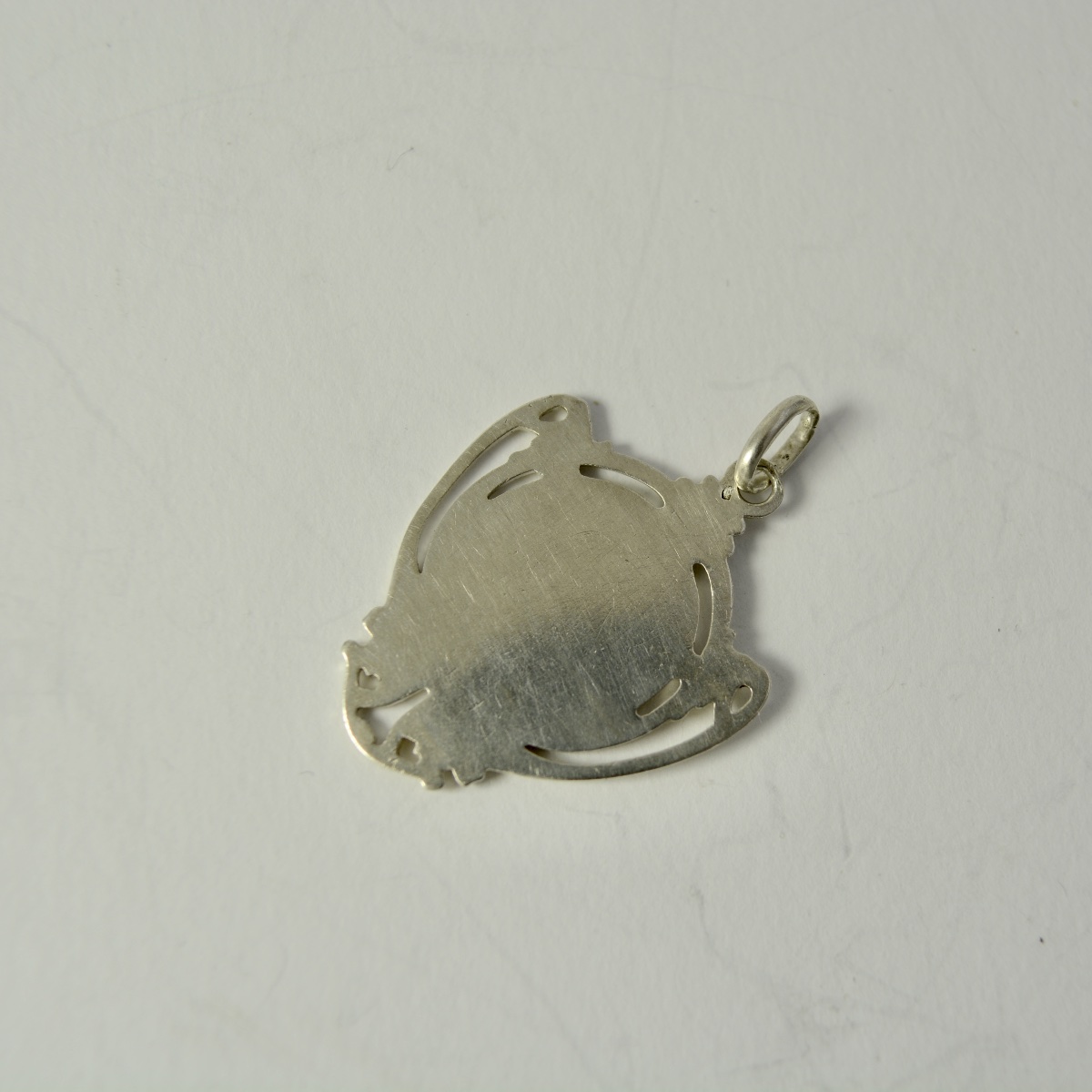Pendentif catholique en argent , France vers 1900-photo-1