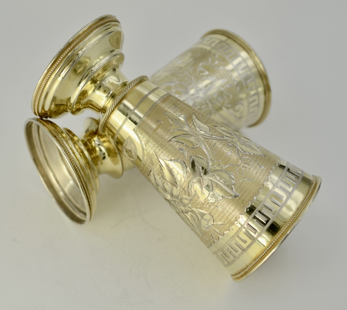 Russia, Circa 1900. Pair Of Gilt Silver Cups. -photo-4