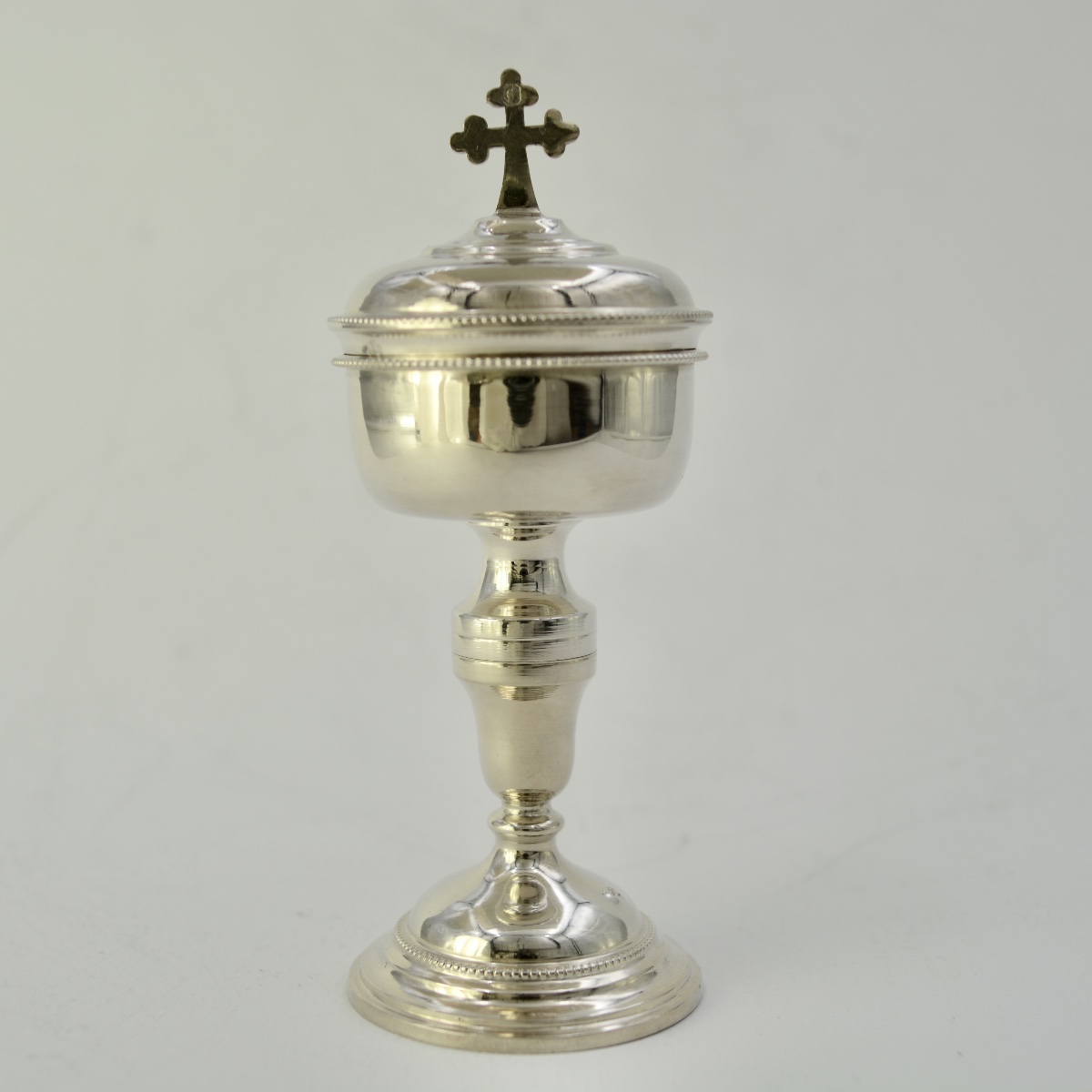 Ciboire de voyage en argent France vers 1850