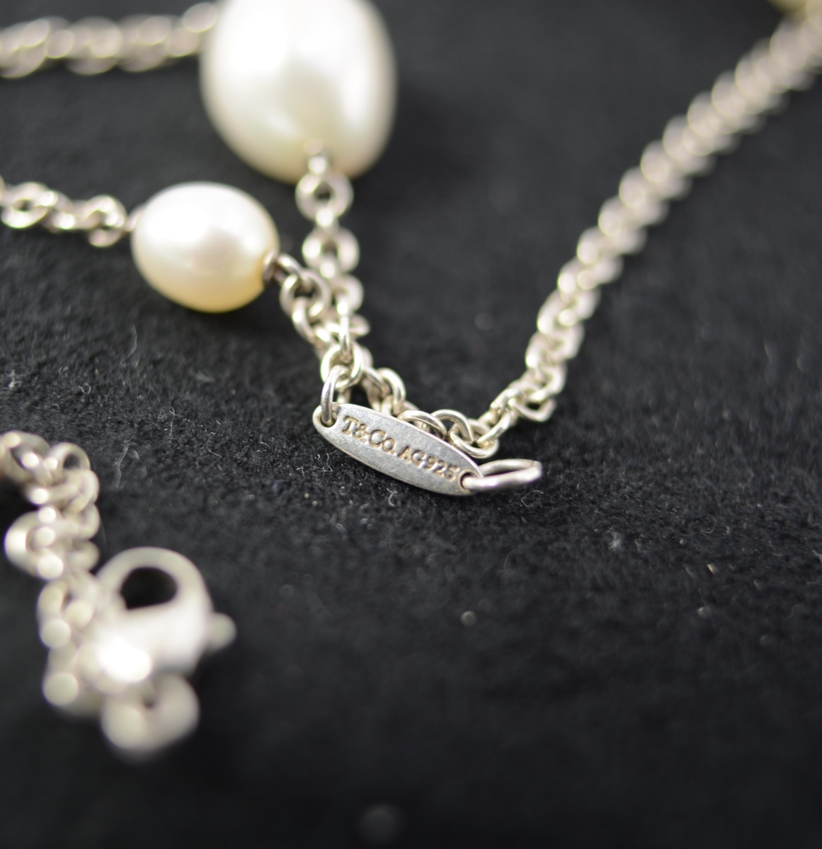 Tiffany & Co. Sautoir en argent et perles -photo-1