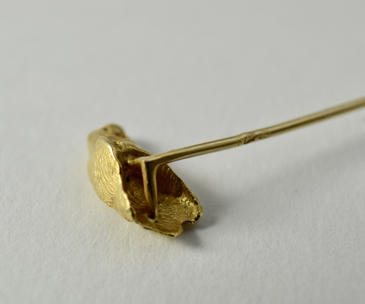 Gold Brooch, France, Late 19th Century. -photo-3