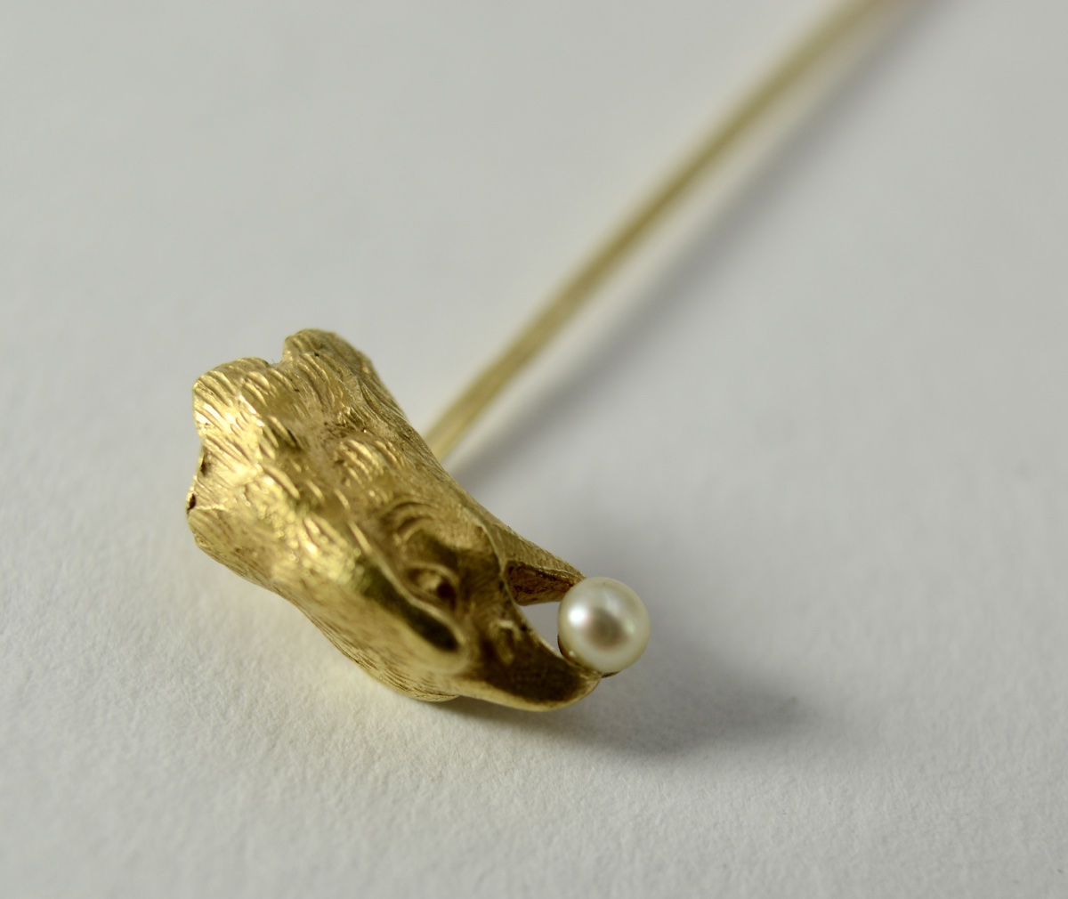 Gold Brooch, France, Late 19th Century. 