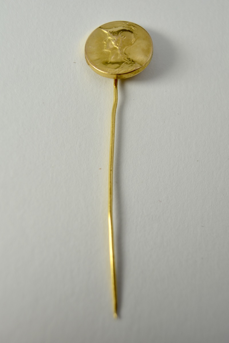 Gold Brooch, France, Late 19th Century. Signed. -photo-4