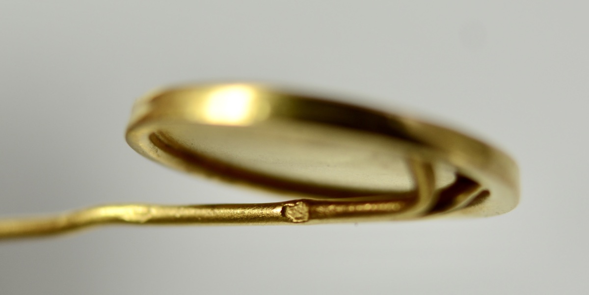 Gold Brooch, France, Late 19th Century. Signed. -photo-4