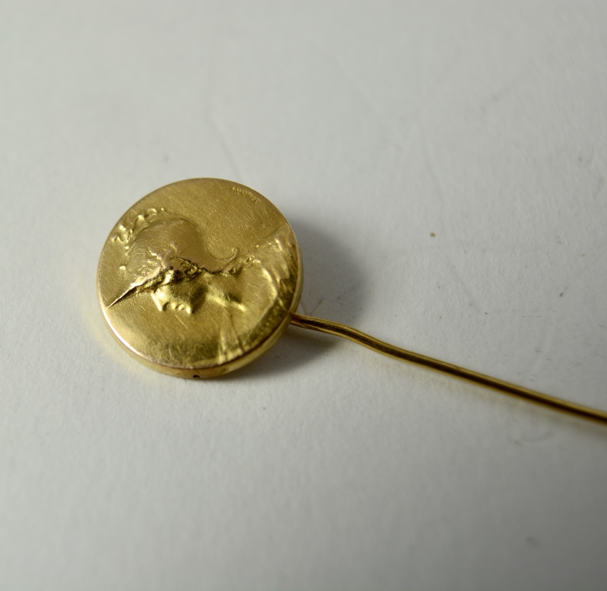 Gold Brooch, France, Late 19th Century. Signed. -photo-6