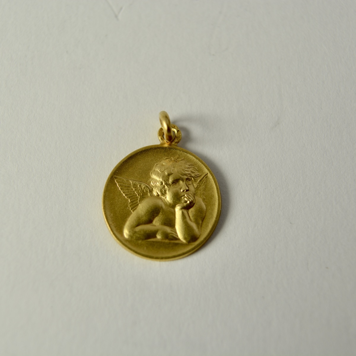 Or, Médaille à l’Ange de Raphaël,  France XX eme siecle -photo-1