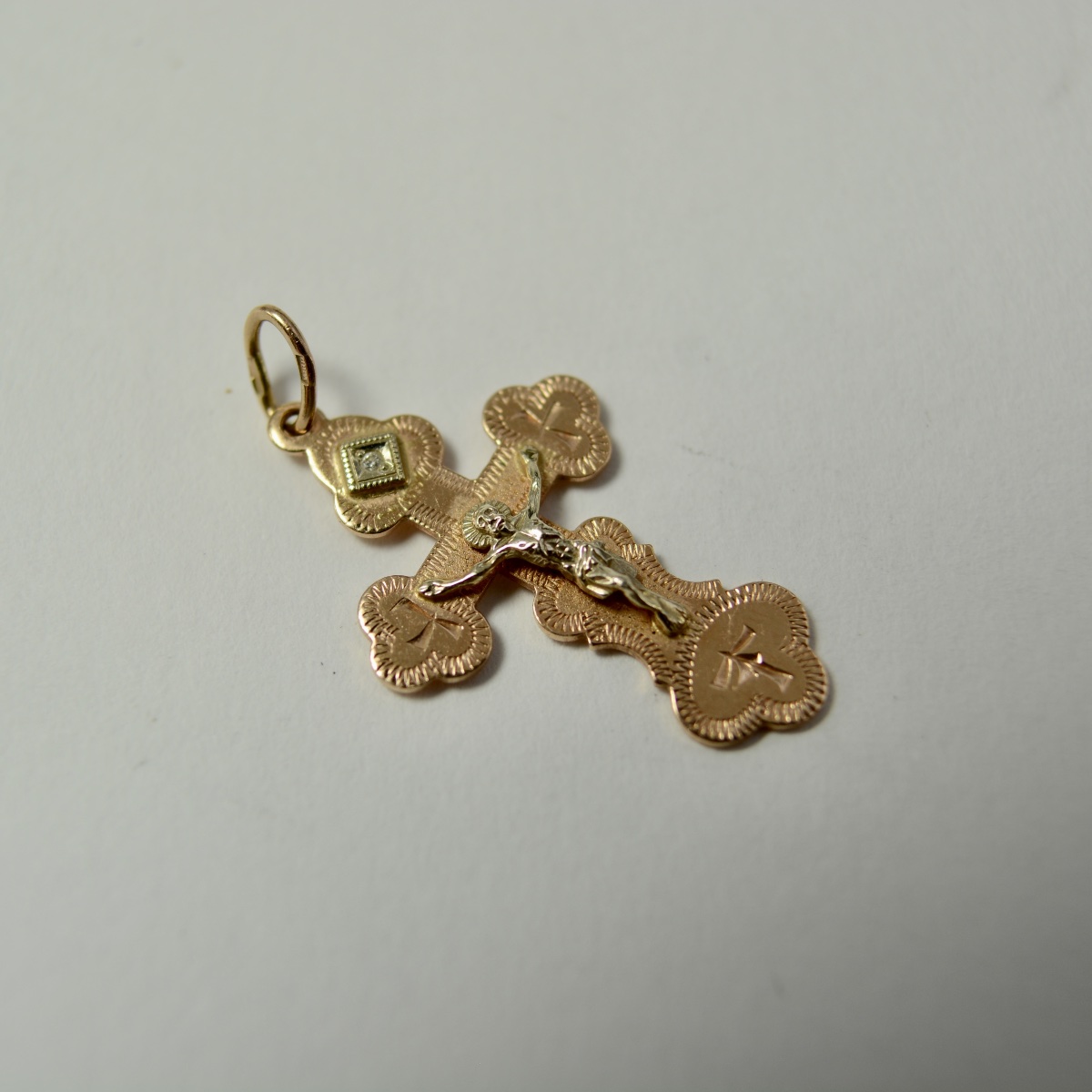 Russie XX eme, siecle. Croix en Or jeune -photo-3