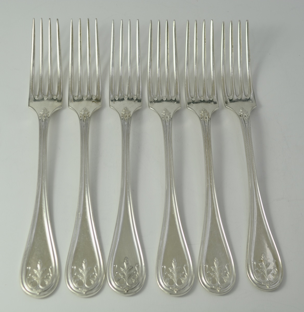 Six Silver Place Settings, France, 19th Century -photo-2