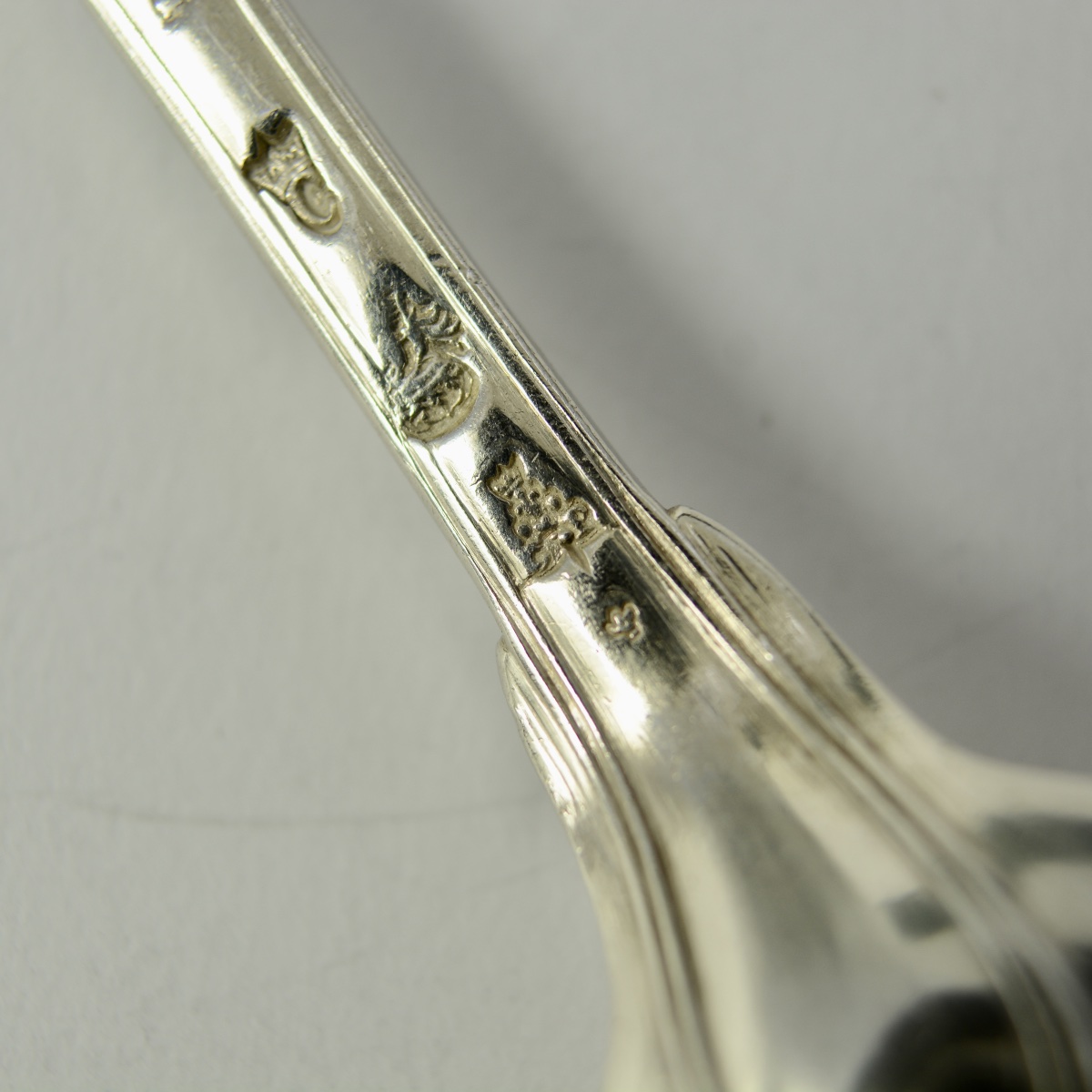 Cuillere en argent XVIII siecle vers 1738-44 France -photo-2