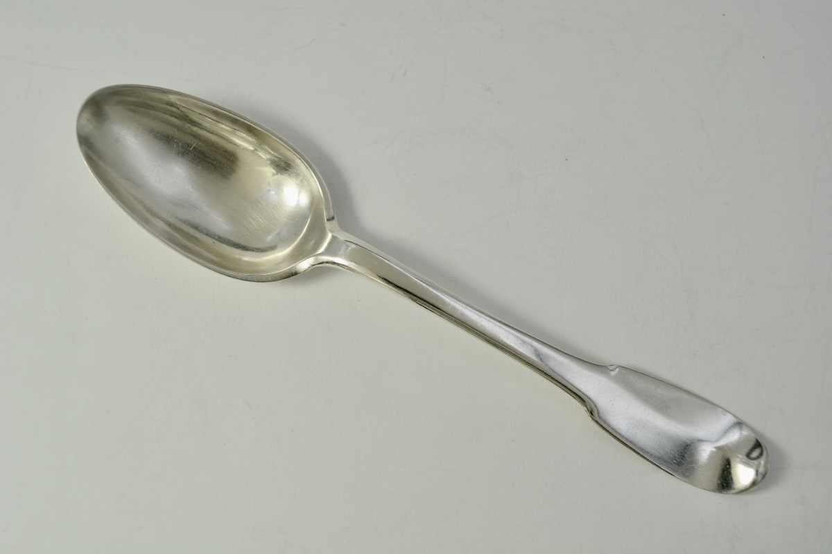 Cuillere en argent France XVIII EME siecle . 