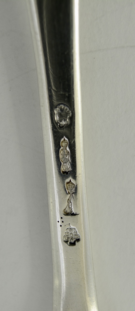 Fourchette en argent XVIII eme siecle Paris. -photo-3