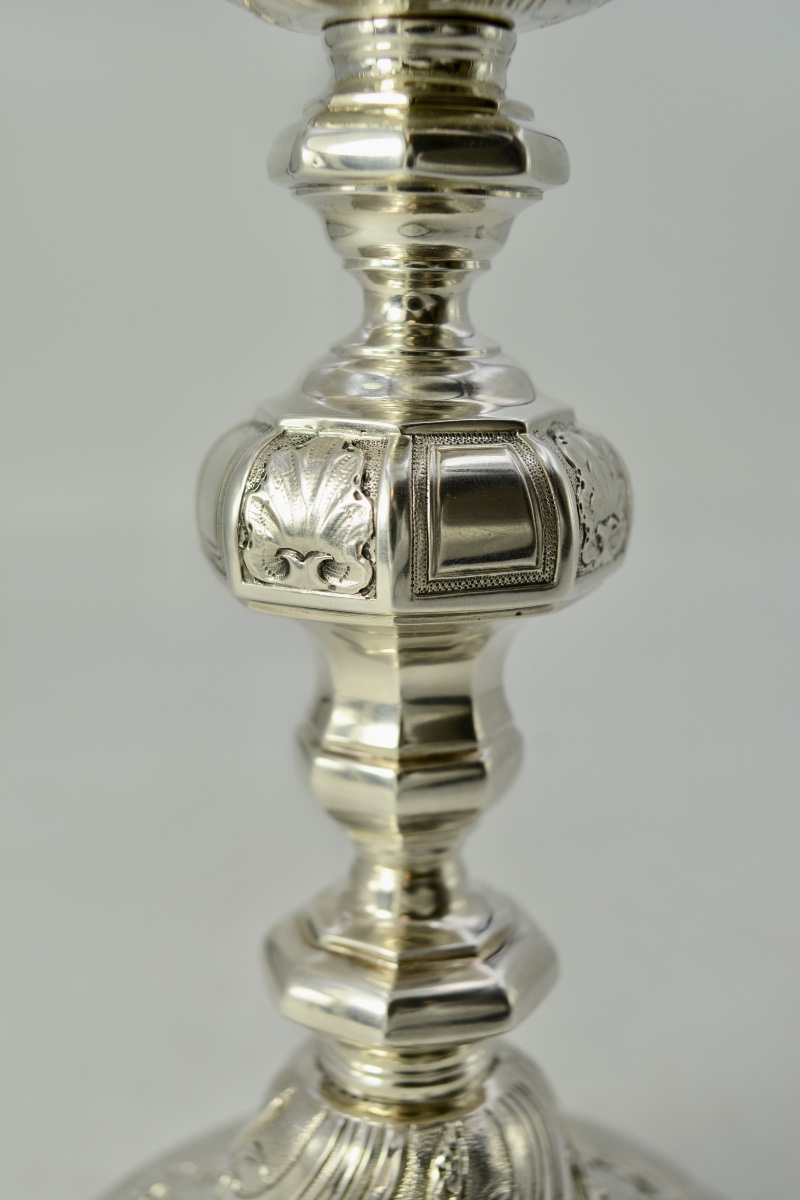 Silver And Vermeil Chalice And Paten, France, 18th Century -photo-1