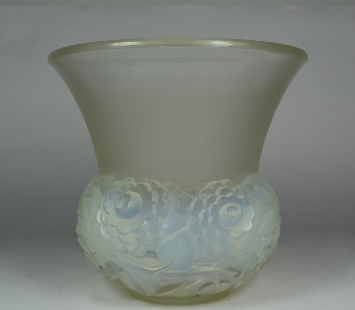 Rene Lalique, Vase Renoncules, Vers 1931