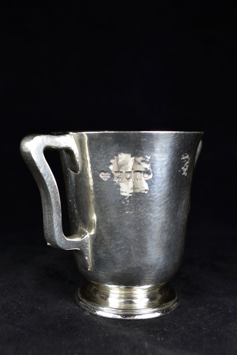 Cup With Silver Handles, Work English Around 1904-photo-2