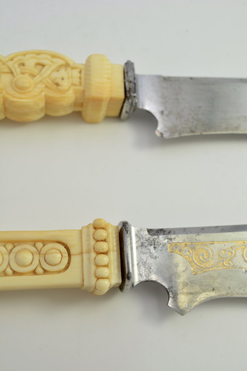 Russia XIX Century. Two Knives To Serve Fish, Steel And Ivory.-photo-1