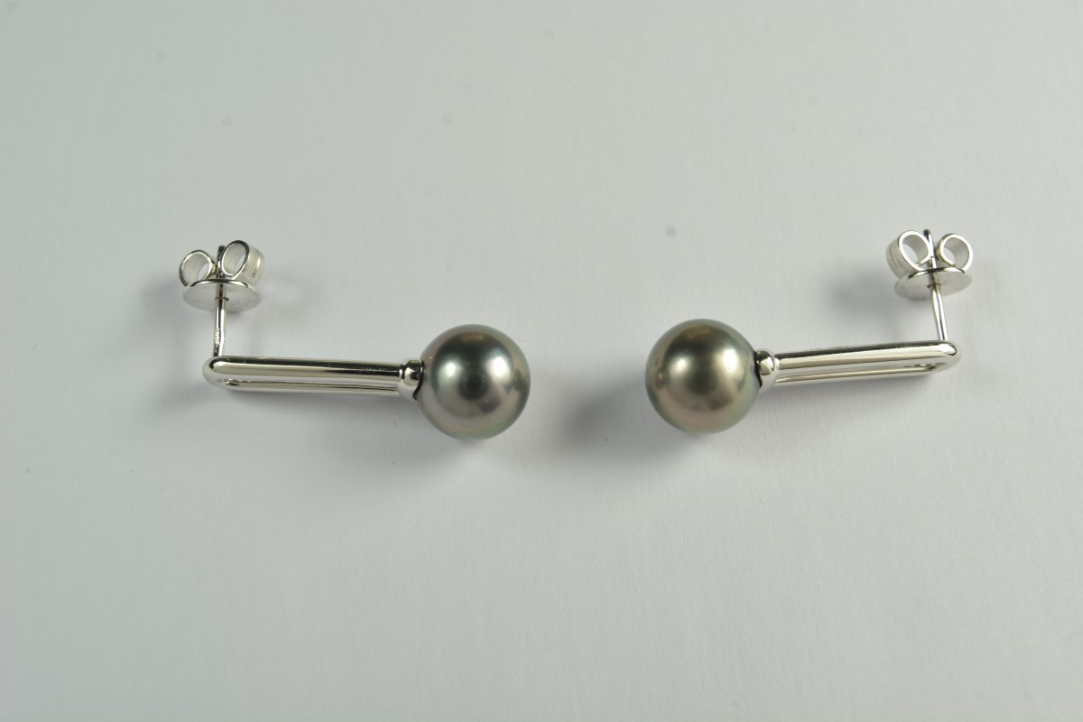 Worms Paris Pierced Earrings In Gold And Tahitian Pearls-photo-4