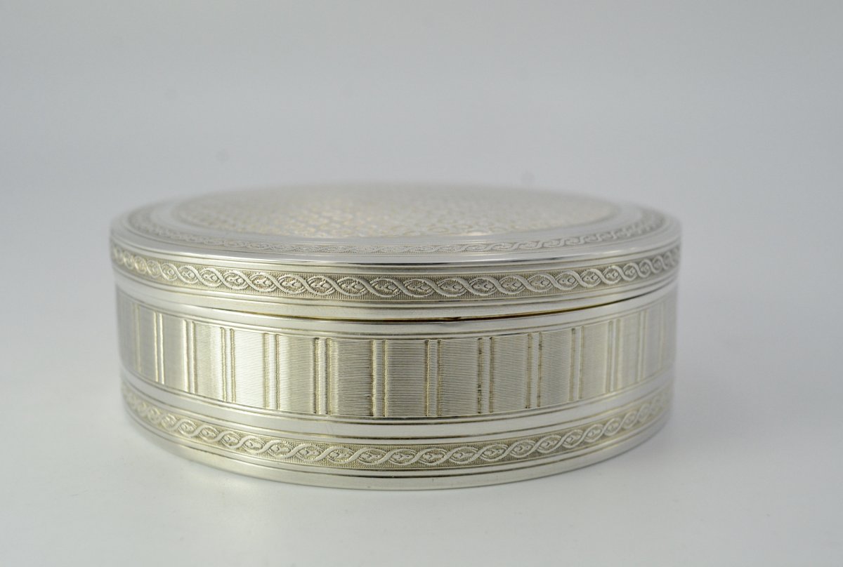 Round Box In Silver, France Circa 1900-photo-3