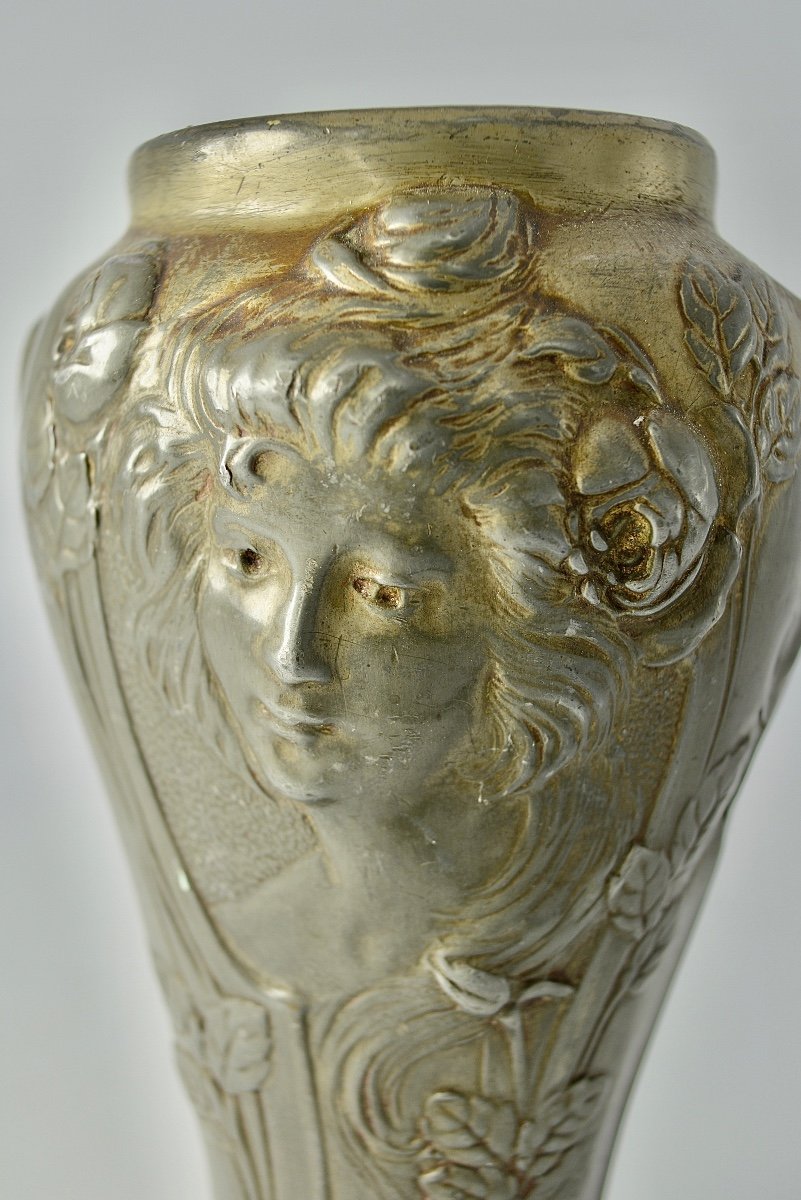 Art Nouveau. Vase En étain / George Flamand -photo-6