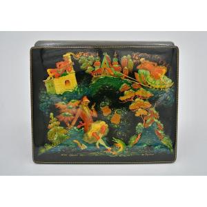 Palekh Lacquer Box. Russia XX Century