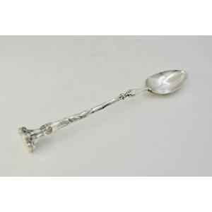 Cuillere à medicament France XIX eme siecle . 