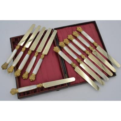 Vermeil And Mother Of Pearl Dessert Knives. France XIXth Century