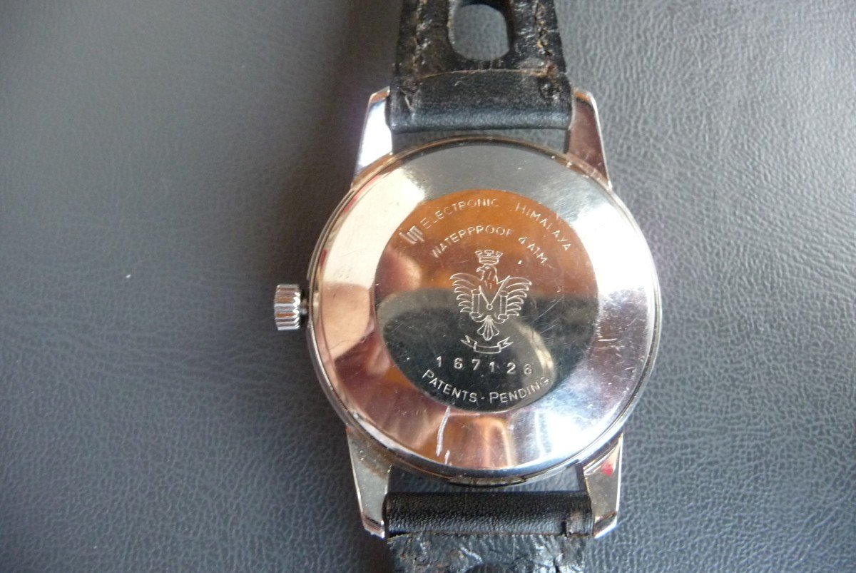 Lip: Men's Bracelet Watch, Lip Himalaya In Steel From The 60s, New From Stock.-photo-2