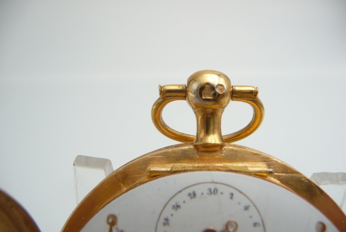 Very Rare Vermeil Watch, With Central Rooster, Golden Decor And Dates. Besançon: 1800. -photo-2