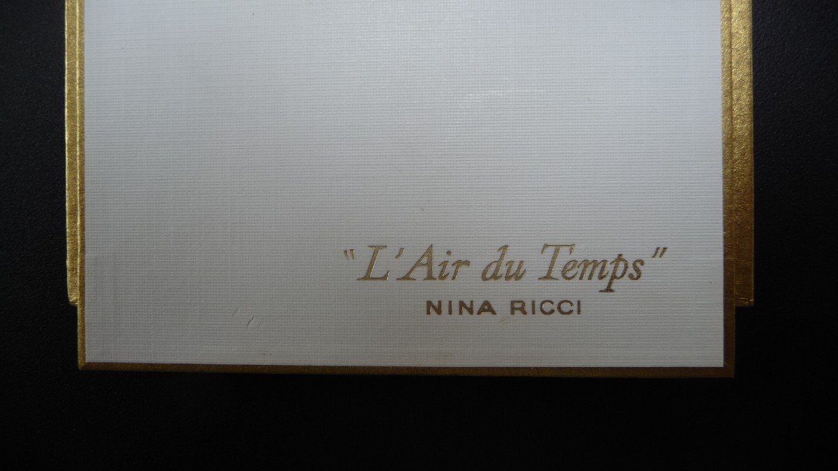 Nina Ricci: Old Perfume Bottle (l'air Du Temps Aux Deux Colombes), In Lalique Crystal-photo-1