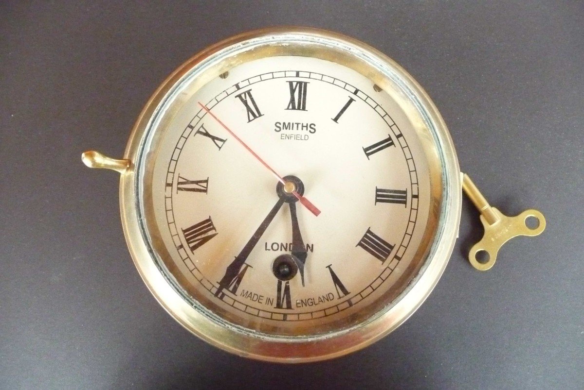Marine: Beautiful Brass Ship's Clock (smiths Enfield) London Circa 1950