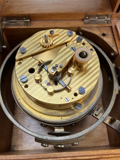 Chronomètre de la Marine Russe avec boitier et double boitier en accajou milieu XXème siècle-photo-4