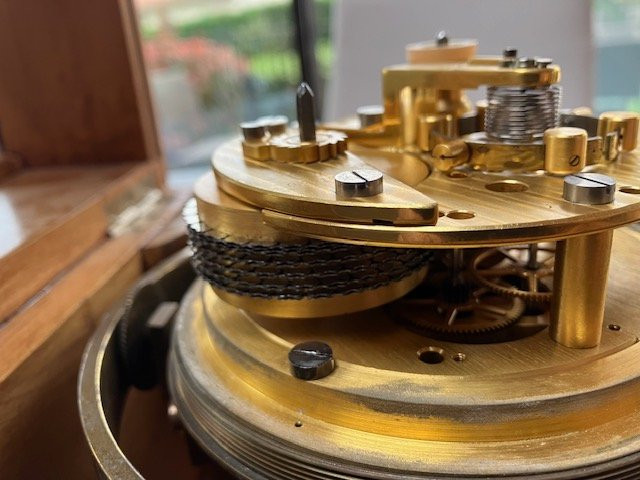 Chronomètre de la Marine Russe avec boitier et double boitier en accajou milieu XXème siècle-photo-1